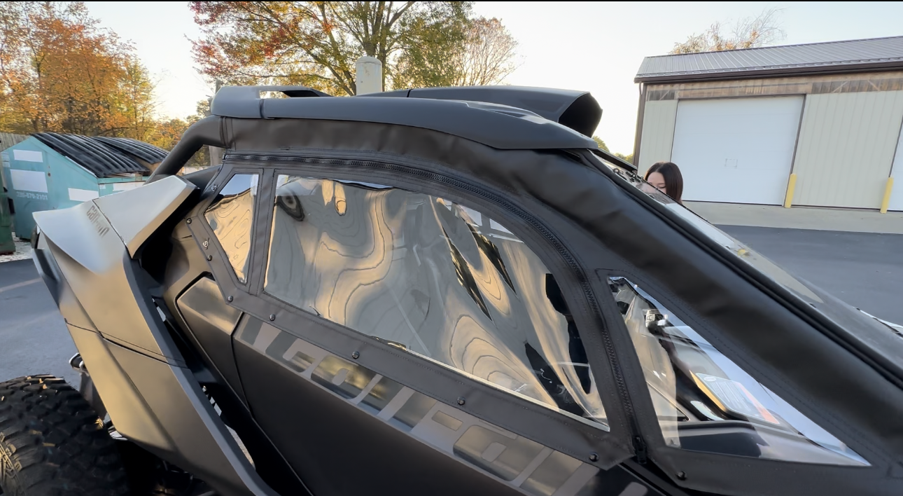 CEC Maverick R 2 Seat Enclosure with Back Window